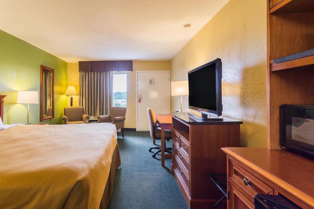 Econo Lodge White Pine Morristown I-81 & I-40 Split Exteriör bild